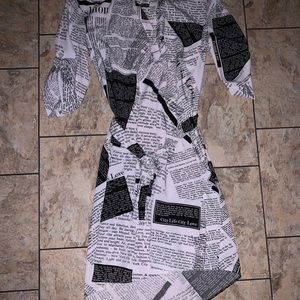 New York & Company Dresses - Newspaper print 3/4 sleeve dress New York & Company Dresses - Newspaper print 3/4 sleeve dress